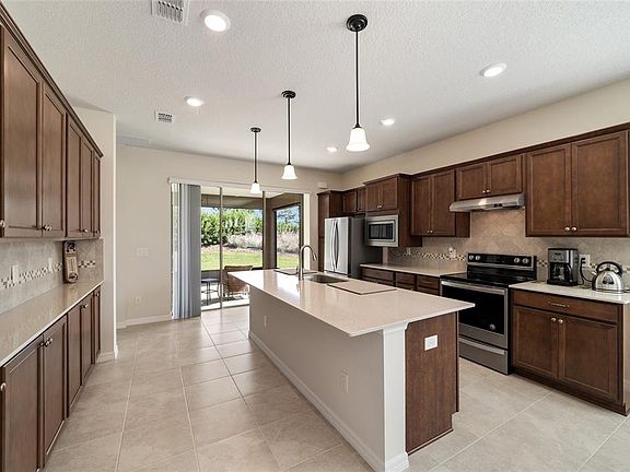 3rd image of 6094 SW 93rd Cir