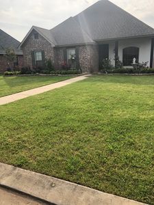5811 Toria Dr, Alexandria, LA, 71303