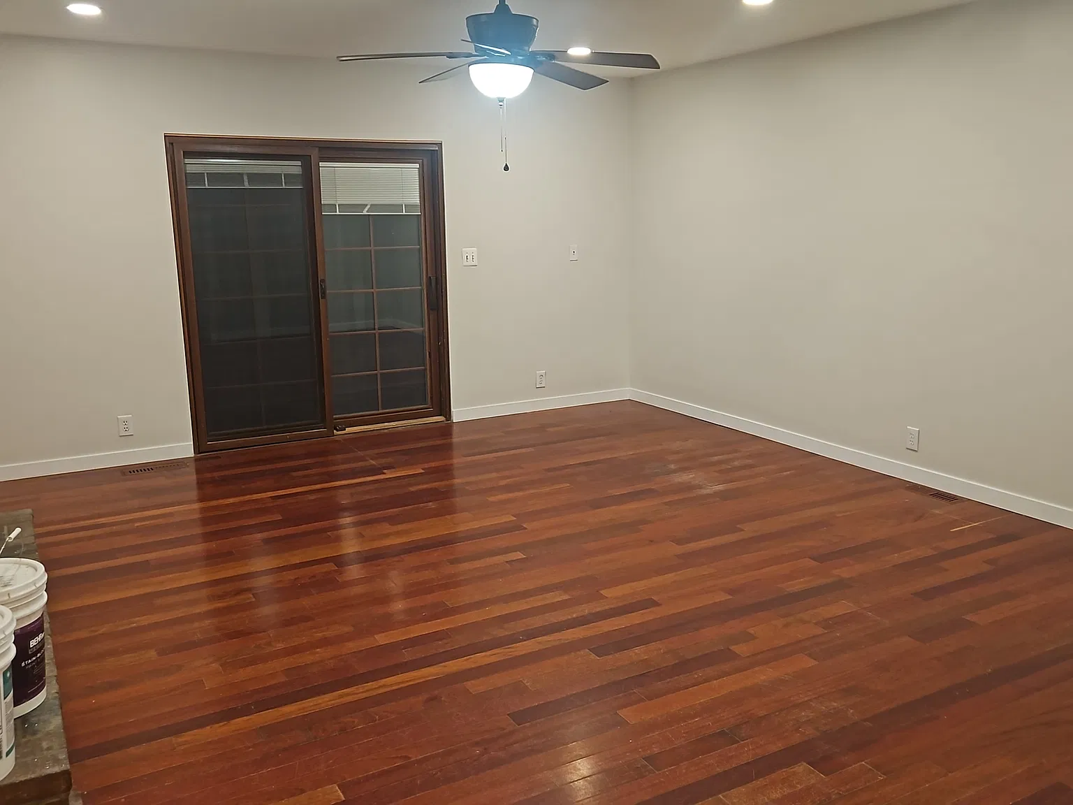 4 bed, 1459 sqft, $2,900 — Photo 2