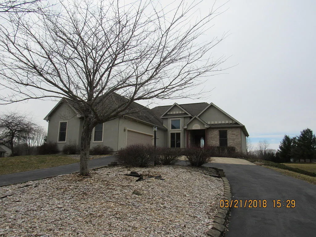 7365 Six Mile Rd photo 1