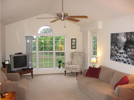 3rd image of 28191 Oakmonte Cir E #54
