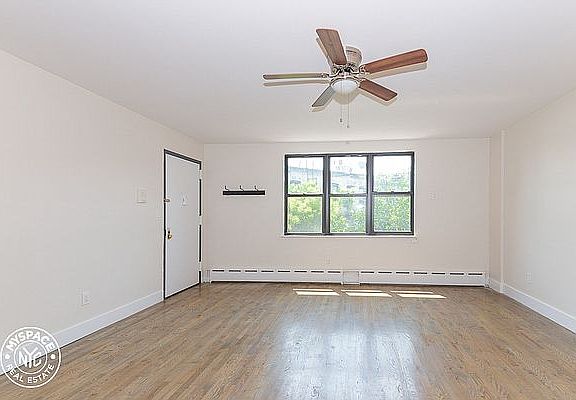 5th image of 1468 Myrtle Ave #3C