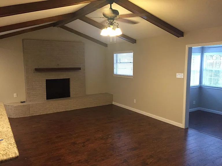 2329 Lotus Ave — Photo 13