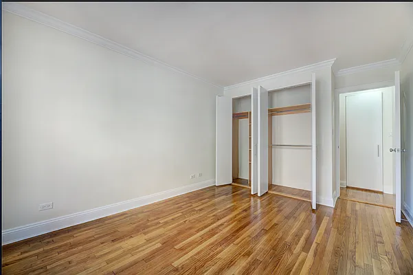 Rented by REAL New York | media 16