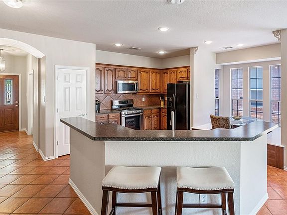 4th image of 2841 Muskrat Dr