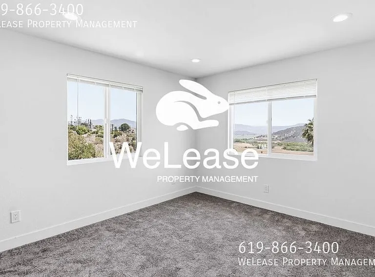 2918 Anaheim St — Photo 7