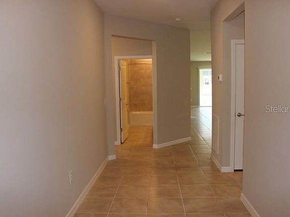 4th image of 18817 Alder Glen Dr