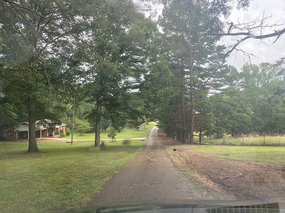 2nd image of 16 County Road 252