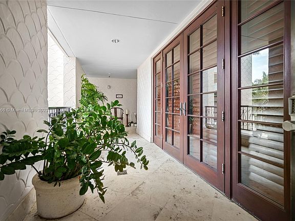 2nd image of 5121 Fisher Island Dr #5121