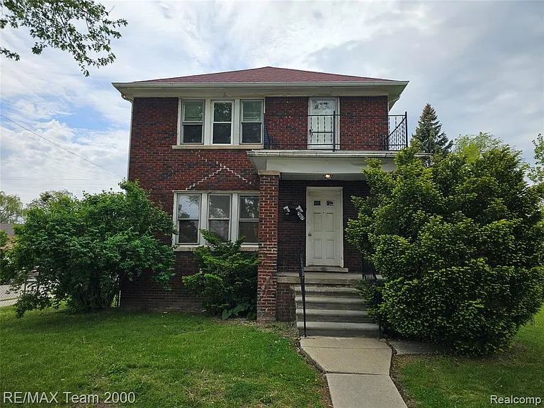 7005 Orchard Ave — Photo 1