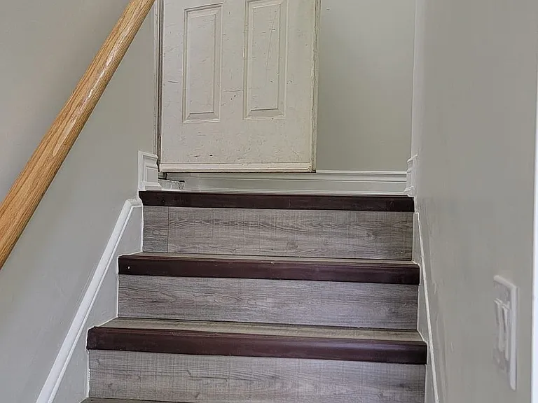 619 Trudale Ct #LWR LVL — Photo 3