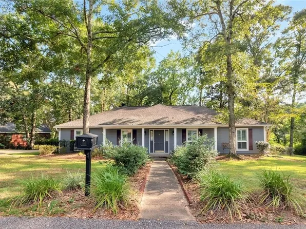 7321 Lakeview Dr E, Mobile, AL 36695