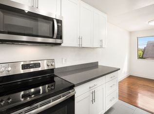 907 N 71st St #0, Seattle, WA 98103