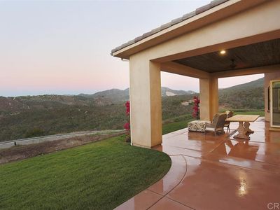 2260 Panoramic Way, Vista, CA, 92084
