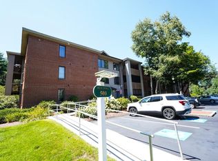 500 Candlewood Park Unit 38, Nashua, NH 03062