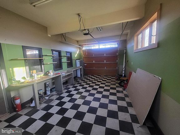 2nd image of 645 Edwards Ave