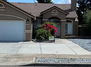 702 Moonbeam Way, Turlock, CA 95382