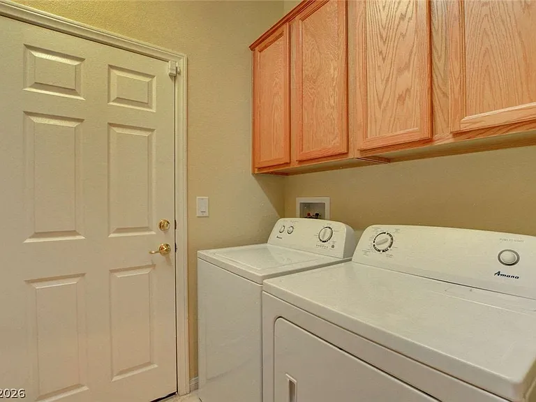 10214 Elk Valley St — Photo 21