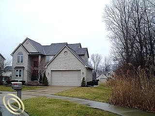 1st image of 25900 Twin Oaks Dr