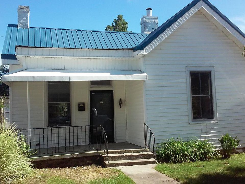 1st image of 240 Lilleston Ave