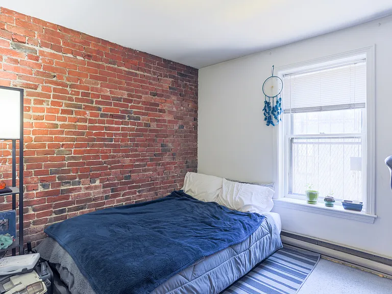 1742 Washington St #4 — Photo 5