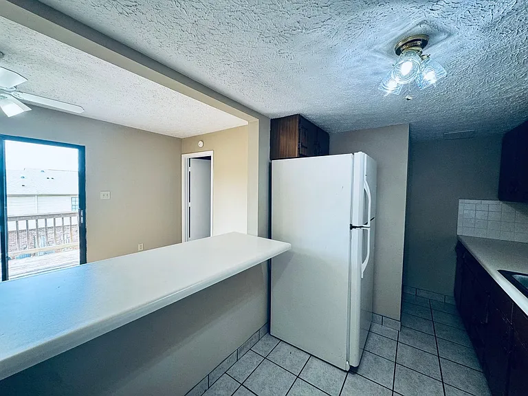 151 Kitty Hawk Sq — Photo 6
