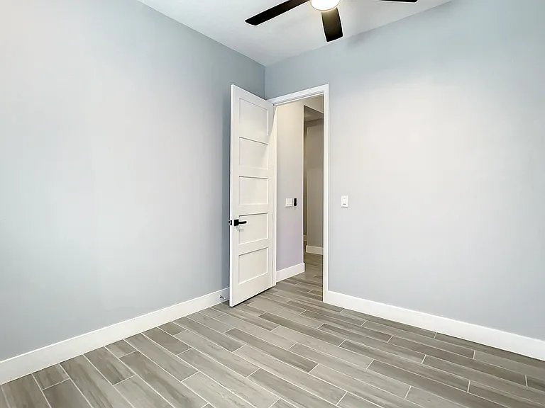 7463 Alpine Butterfly Ln — Photo 41