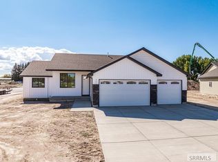 402 Kelton Cir, Shelley, ID 83274