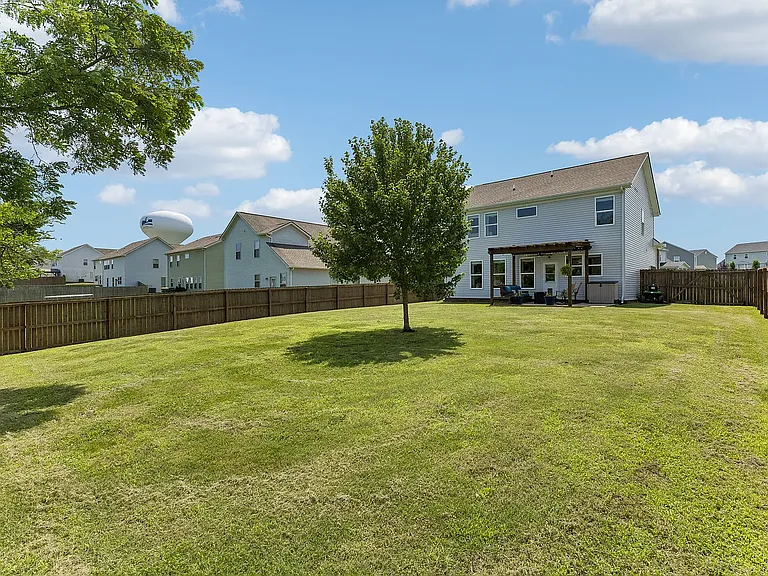 3041 Commonwealth Dr — Photo 7