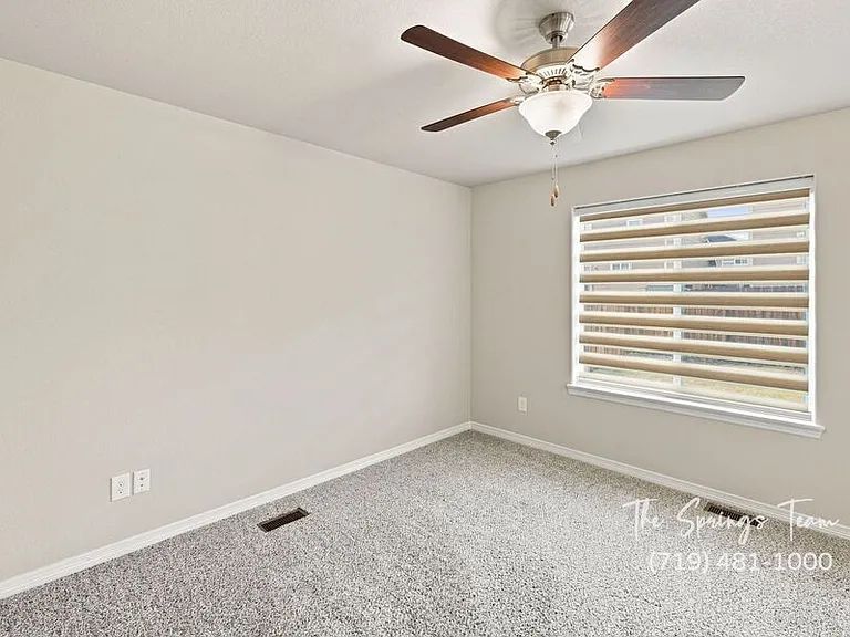 5338 Kingscote Dr — Photo 9