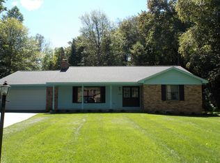 4944 Aaron Dr, Oscoda, MI 48750