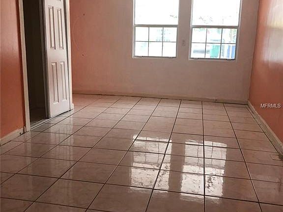 5th image of 8312 El Portal Dr