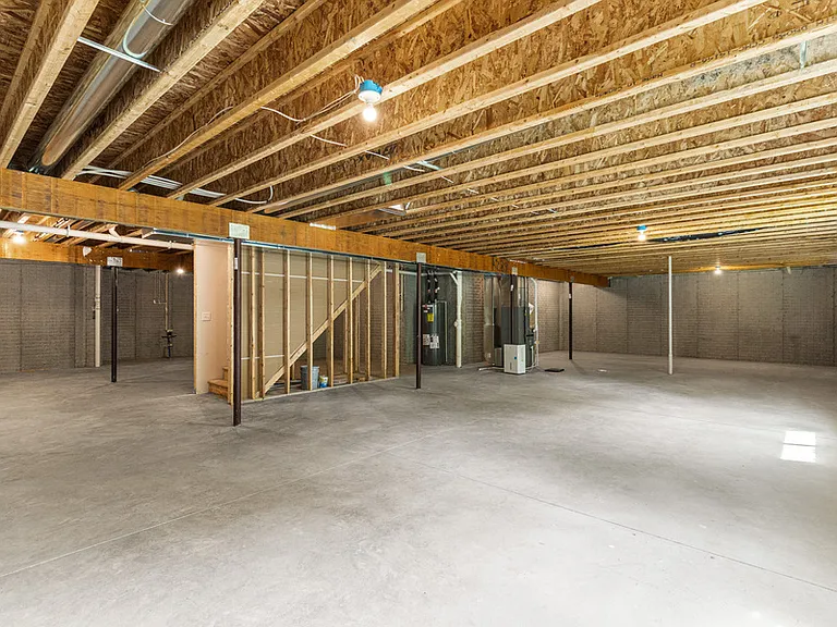 3907 18th Pl — Photo 22