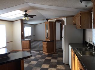 902 N Hickory Ln, CANTON, SD 57013