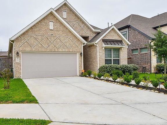 3rd image of 8711 Red Heron Ln