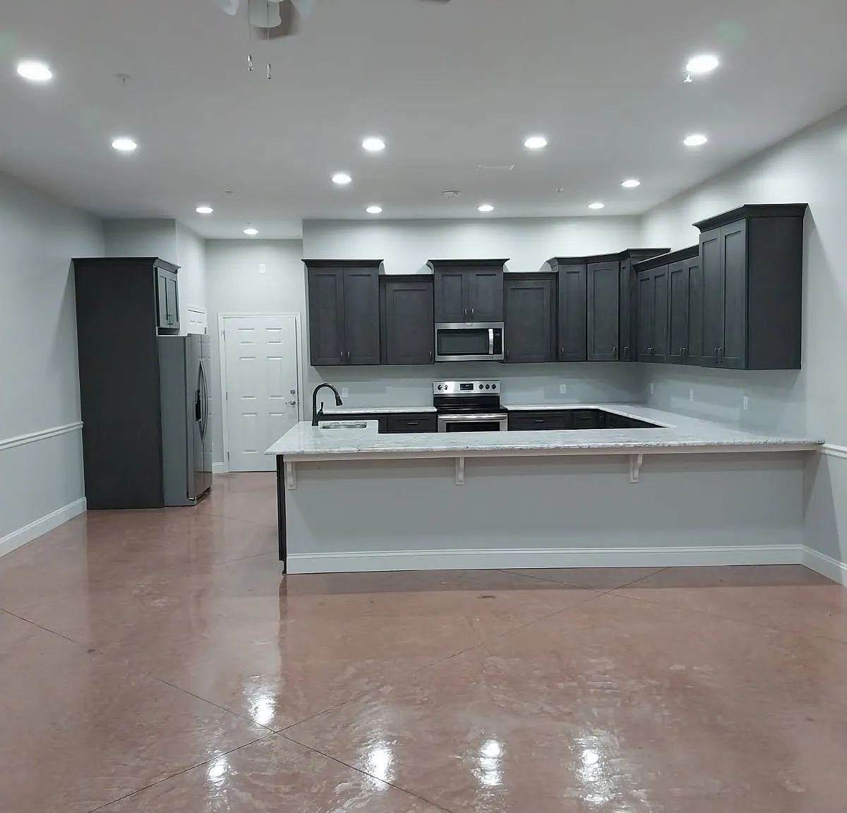 2 bed, 1200 sqft, $1,300 — Photo 3
