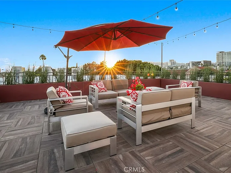 5820 La Mirada Ave #401 — Photo 51