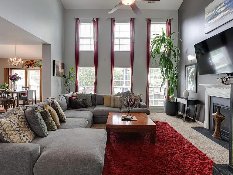 13312 Silverdust Ln — Photo 1