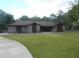 1761 Emerald Ln, Middleburg, FL 32068