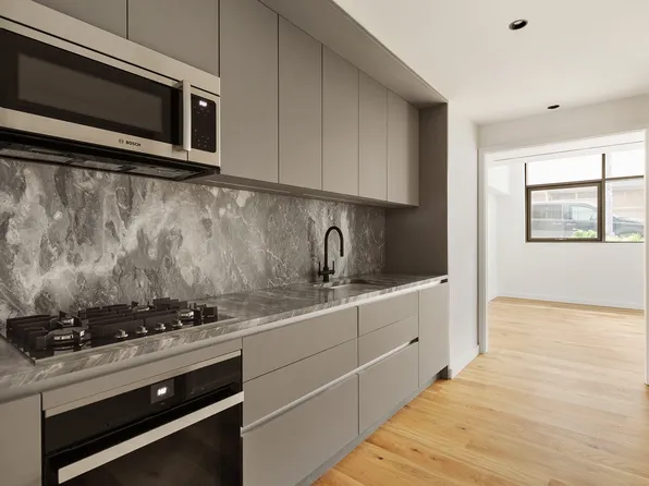 547 W 47th St, New York, NY