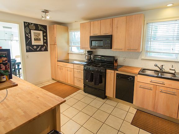 Kitchen, facing backyard