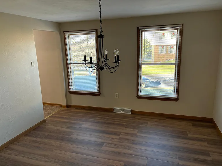 309 Dogwood Dr — Photo 8