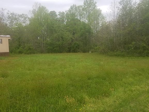 2nd image of 1276 Folly Neck Rd