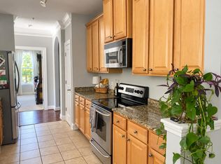 2000 Belle Isle Ave Unit 206, Mount Pleasant, SC 29464
