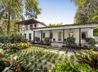 4140 Battersea Rd, Miami, FL 33133