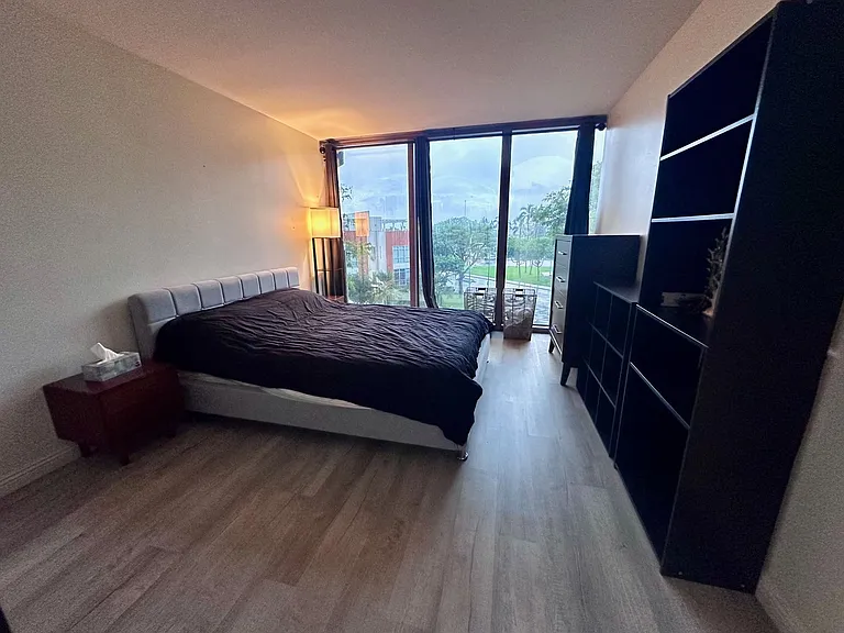415 South St #302 — Photo 4