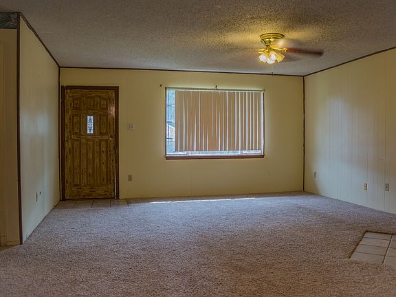 3rd image of 106 Anita St