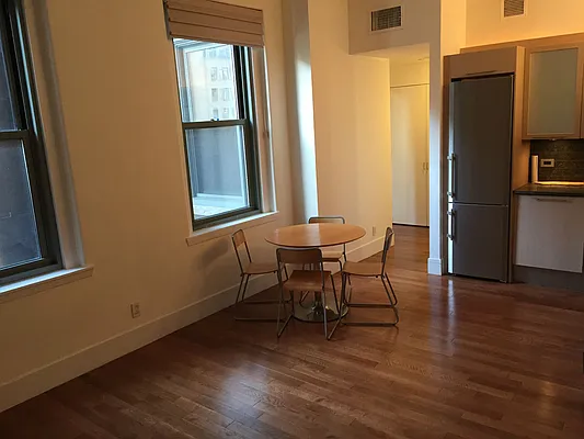 Rented by Keller Williams NYC | media 19
