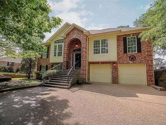 3rd image of 17998 Bluewaters Ln