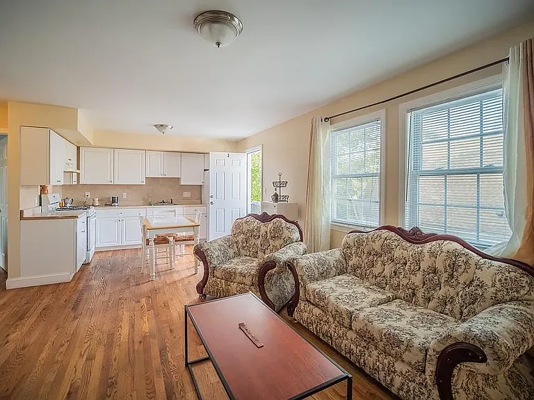 17 Grand St #3 — Photo 4
